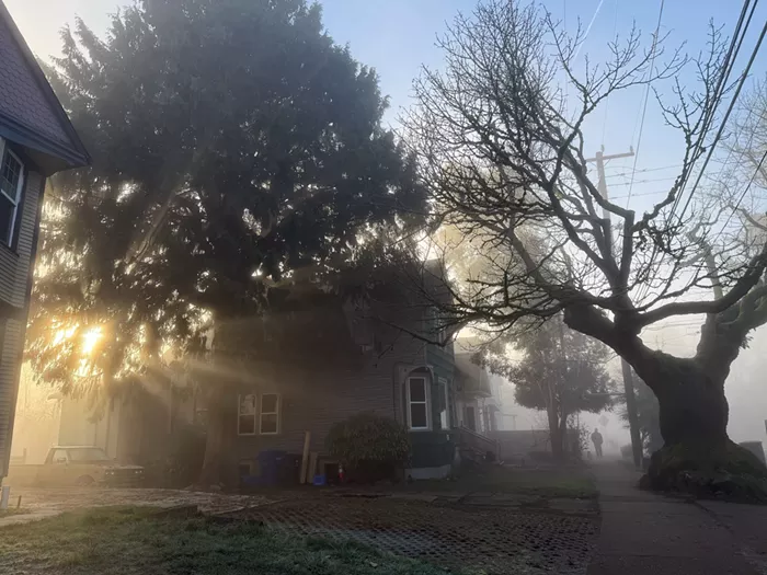 Slog AM: Three Area Fires Happened Last Night, Unconfirmed ICE Sightings Unnerve Seattle Schools, Canada Says the US Is a Goner